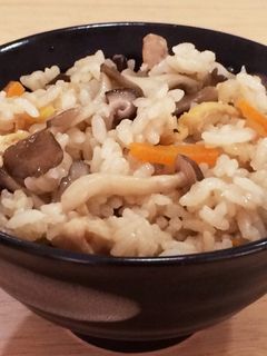 優しい味♡簡単☆きのこの炊き込みご飯-レシピのメイン写真