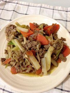 食が進む!野菜とミンチのソースカレー炒め-レシピのメイン写真