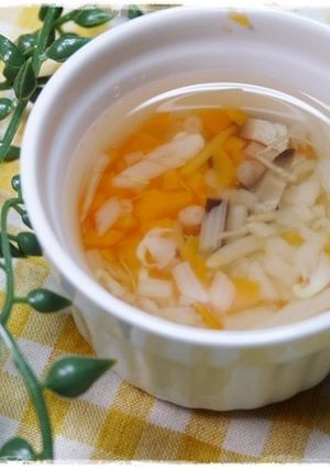 離乳食後期　にんじんともやしのお味噌汁-レシピのメイン写真