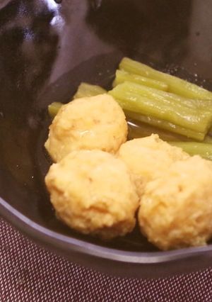 生鶏団子とふきの煮物♪-レシピのメイン写真