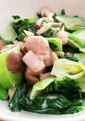 簡単 青菜と鳥もも肉のマヨ炒め-レシピのメイン写真