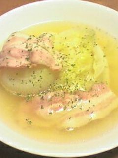 とろーり♪まんまる玉ねぎのトロトロ煮-レシピのメイン写真