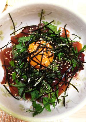 お買い得なお刺身の柵で！簡単漬け丼-レシピのメイン写真