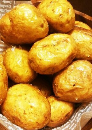 新じゃが☆丸ごと揚げて→塩パラパラ～♪-レシピのメイン写真