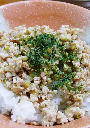 鶏そぼろ丼-レシピのメイン写真