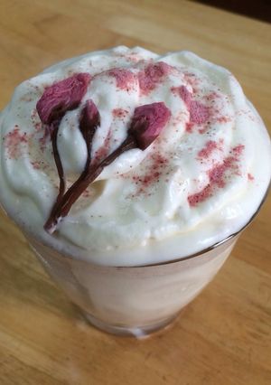 簡単♪スタバ風？桜のフラペチーノ♪桜ラテ-レシピのメイン写真