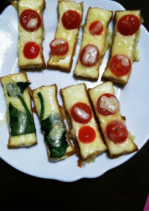 ☆大人も美味しい幼児食・厚揚げピザ☆-レシピのメイン写真