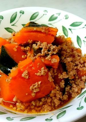 めんつゆでしっとりかぼちゃとひき肉の煮物-レシピのメイン写真