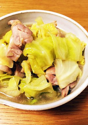 【少し】鶏肉春キャベツサッと煮【中華風】-レシピのメイン写真