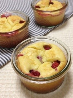 簡単!HMでイチゴのチーズケーキ-レシピのメイン写真
