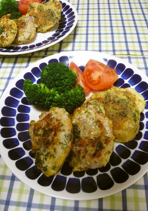 豚肉とじゃが芋のハーブピカタ-レシピのメイン写真
