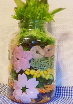 お花見ジャーサラダ♪ハムの花とエビパスタ-レシピのメイン写真
