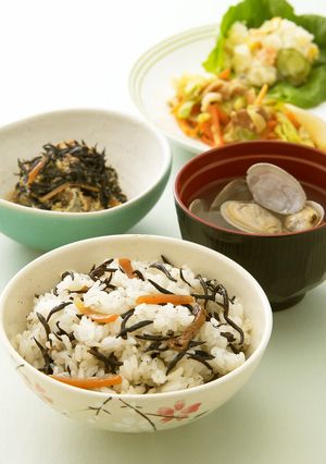 ひじきごはんとひじきの卵とじ-レシピのメイン写真