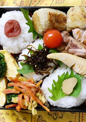 1/13ﾖｯﾁｬﾝ☆おにぎり弁当-レシピのメイン写真