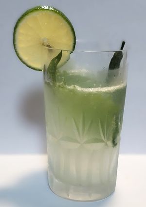 へべす、大葉、塩蔵青唐辛子の焼酎カクテル-レシピのメイン写真