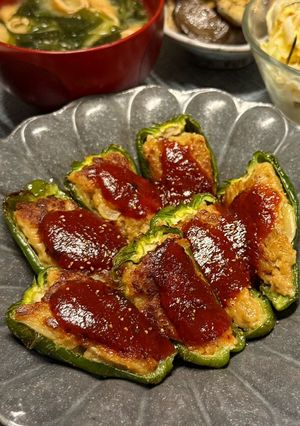 ハンバーグリメイク！ピーマンの肉詰め-レシピのメイン写真