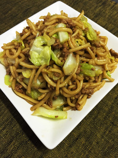 ランチ!濃く旨!キャベツとそぼろ焼きそば-レシピのメイン写真