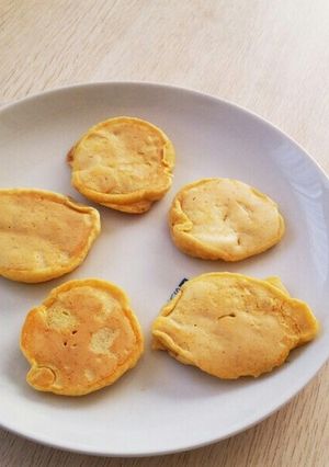 粉ミルクでバナナとかぼちゃのホットケーキ-レシピのメイン写真