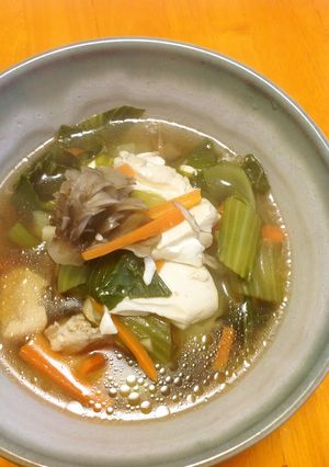 豆腐、青梗菜、舞茸、人参の黒酢中華スープ-レシピのメイン写真