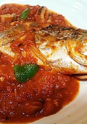 いしもちの簡単トマト煮？アクアパッツア-レシピのメイン写真