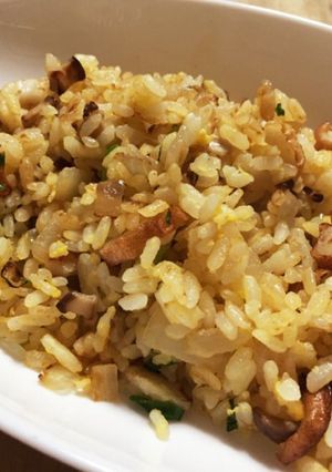 母の味★鶏がらスープの素でチャーハン-レシピのメイン写真