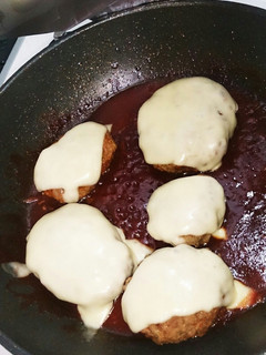 豆腐やわらか(^^)煮込みハンバーグ-レシピのメイン写真