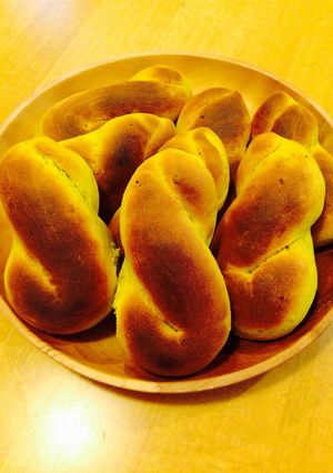 簡単♥︎薄力粉でかぼちゃパン♥︎卵なし-レシピのメイン写真