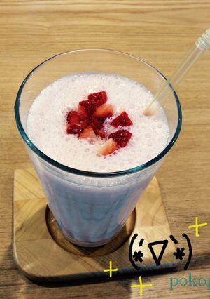 *イチゴのスムージー*-レシピのメイン写真