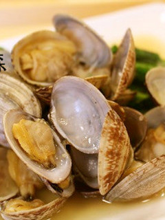 フライパンで。あさりと菜の花の洋風酒蒸し-レシピのメイン写真