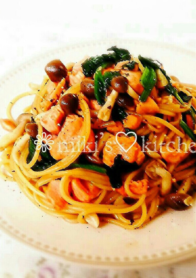 生鮭♡しめじとほうれん草の和風醤油パスタ-レシピのメイン写真