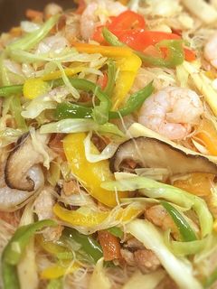 野菜たっぷり!台湾の焼きビーフン-レシピのメイン写真