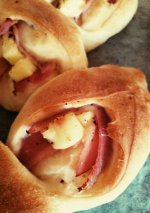 ＨＢ食パン材料で★ベーコンチーズエピ-レシピのメイン写真