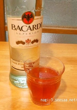 カシスで☆バカルディスペリオールカクテル-レシピのメイン写真