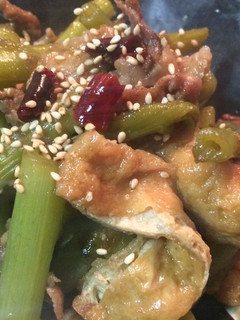 フキノトウの茎と豚肉炒め-レシピのメイン写真