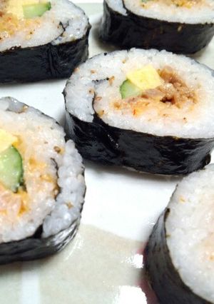 キンパ(韓国風のり巻き)っぽい 太巻き-レシピのメイン写真