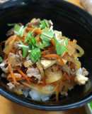 すき焼き牛肉丼ランチ☆柔らかあったか☆