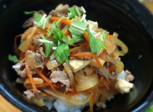 すき焼き牛肉丼ランチ☆柔らかあったか☆-レシピのメイン写真