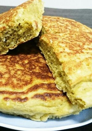 豆腐、青汁、きな粉のパンケーキ♪-レシピのメイン写真