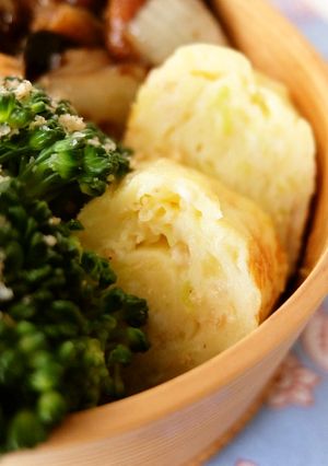 お弁当に！塩麹と長ネギの卵焼き-レシピのメイン写真