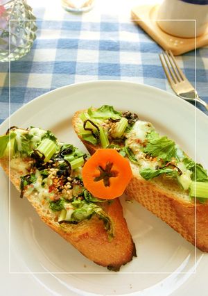 セロリの胡麻塩昆布レモントースト-レシピのメイン写真