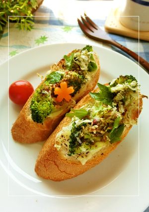 紫蘇香る❀ブロッコリーの朧昆布トースト-レシピのメイン写真