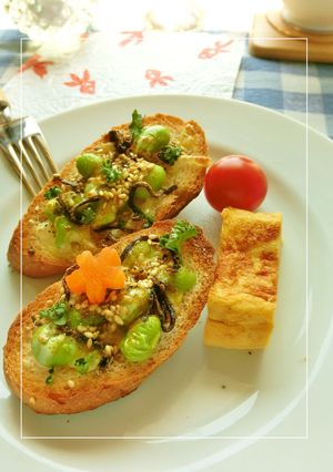 レモン風味❀枝豆の塩昆布カレートースト-レシピのメイン写真