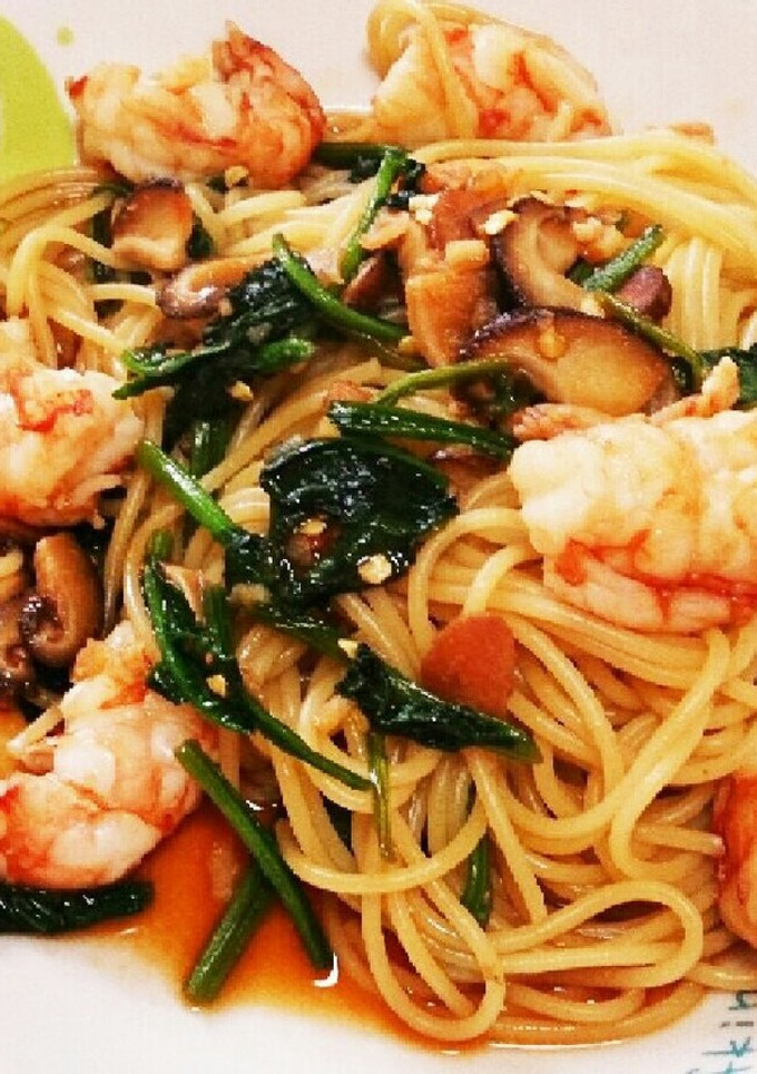 ＊エビとほうれん草のピリ辛和風パスタ＊-レシピのメイン写真