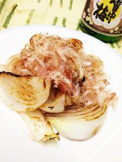 新玉ねぎの焼きサラダ-レシピのメイン写真