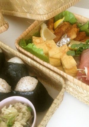 おにぎりお花見弁当♪-レシピのメイン写真