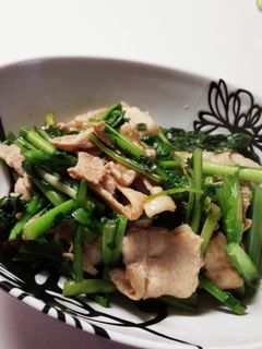 らくちんおかず はたけ菜のオイマヨ炒め-レシピのメイン写真