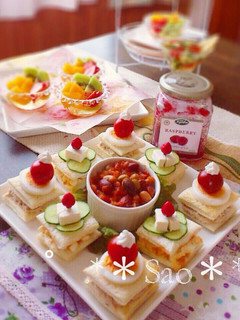 カナッペ風サンドイッチ★チリコンカン添え-レシピのメイン写真