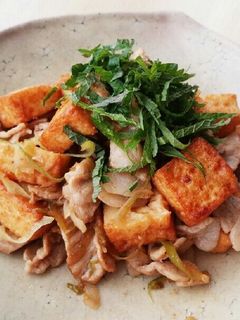 大葉でさっぱり♧厚揚げの豚肉炒め-レシピのメイン写真