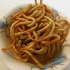 รูปของ 簡単※おつまみやおやつに残り蕎麦揚げ♪