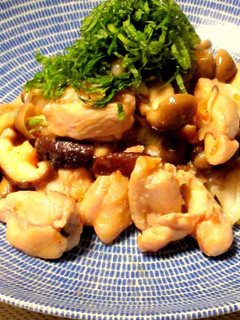 鶏肉ときのこの梅肉焼き☆大葉添え-レシピのメイン写真